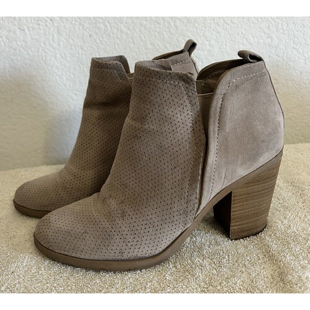 Universal Thread Size 8 Taupe Microsuede Avalyn L… - image 2